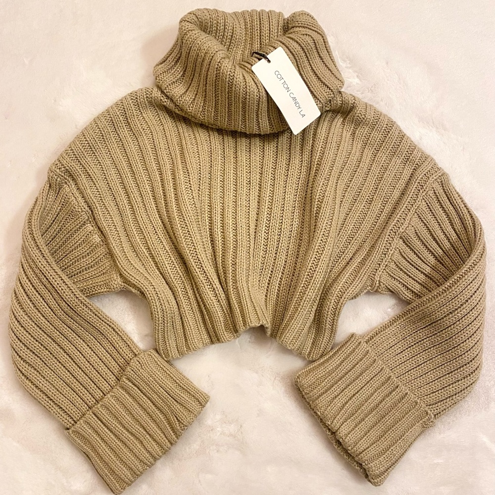 Chunky knit crop sweater
